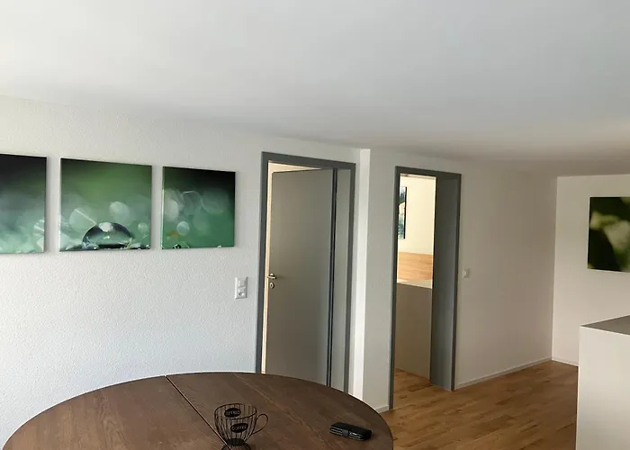 Gaestehaus Hirschen Schanis